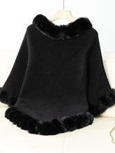 Load image into Gallery viewer, Darla Fuzzy Trim Three-Quarter Sleeve Poncho