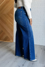 Load image into Gallery viewer, Eliza Tummy Control Top Retro Wide Leg Jeans