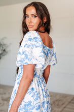 Load image into Gallery viewer, On Cloud 9 Square Neck Floral Dress in Blue