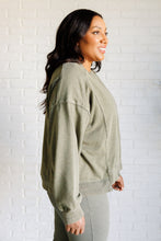 Load image into Gallery viewer, Quick Fix Mineral Wash Crew Neck Pullover in Army Green