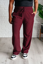 Load image into Gallery viewer, Runner&#39;s High Drawstring Joggers in Red Merlot