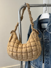 Load image into Gallery viewer, Bubble Texture Ruched Strap Quilted Shoulder Bag